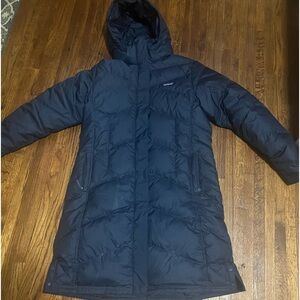 Women’s Patagonia down coat
